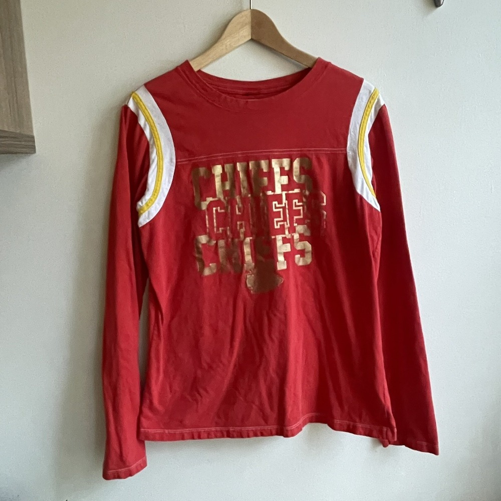 Chiefs Long Sleeve T-Shirt Vintage Look Metallic Women's size Medium Kansas City